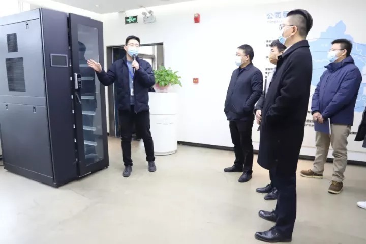 数据中心|人民网·人民数据研究院周中华院长一行莅临中创算力指导工作
