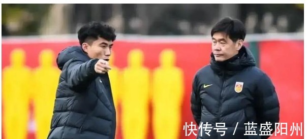 决战|1-1!国足迎大决战,李霄鹏打服亚洲第二,球迷亢奋,央视直播!