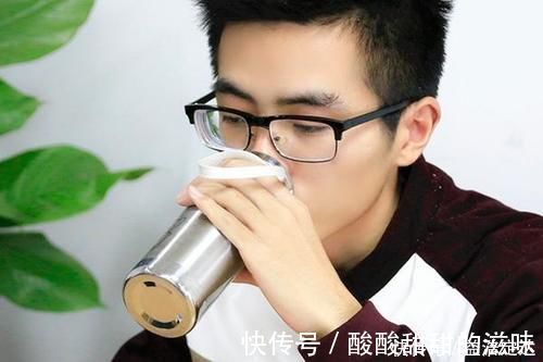 口臭|一觉醒来,口干、口苦甚至还有口臭?诱因找到了