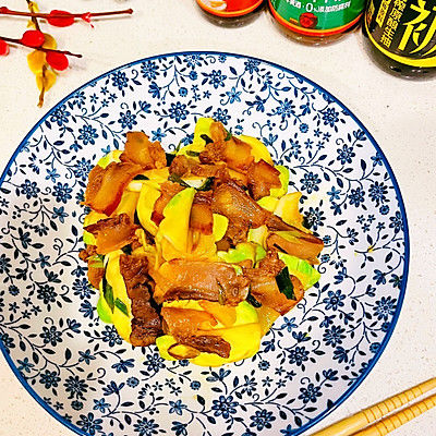自制|腊肉蒜香儿菜
