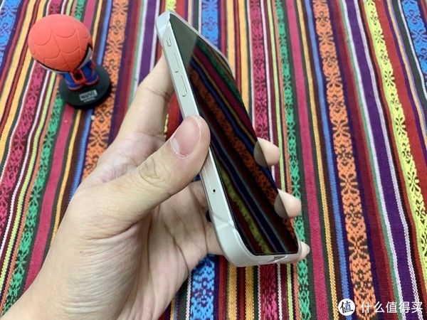 iPhone 12 mini 首发开箱对比7和xs|带着小屏去旅行 | 特别