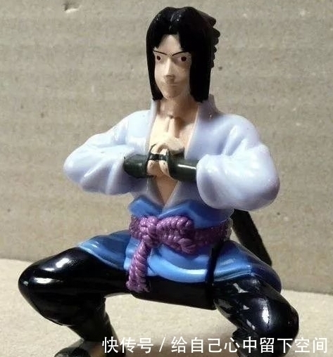 佐助|你能接受什么程度的邪神手办?这样的伍六七你敢买吗?