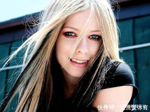 弹性|有“法令纹”的女人,平常多做这4件事情,颜值会有比较大的提升