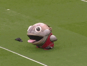 |搞笑GIF:本以为是郎才女貌 怎料想是狼心狗肺