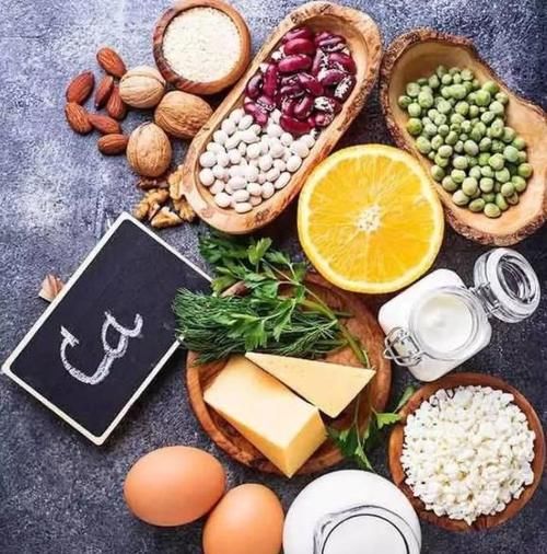 草酸|黑豆易引发骨质疏松？医生提醒：2绿1白“偷钙”食物，尽量少吃