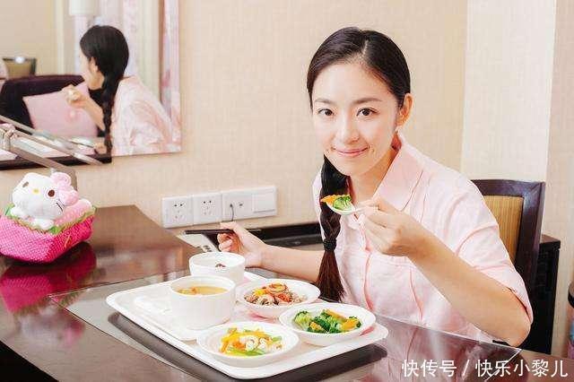 妈妈|女儿远嫁农村,发来婆婆做的月子餐照片,妈妈表示这下没嫁错人