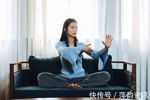 傅钟文&太极最美女掌门,复旦大学教授,32岁嫁英国男友羡煞旁人