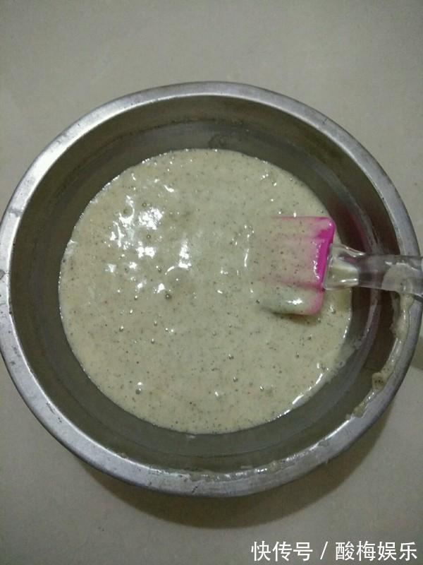 黑芝麻 白发最大的“克星”,家家户户有,常吃头发乌黑,再也不用染发了