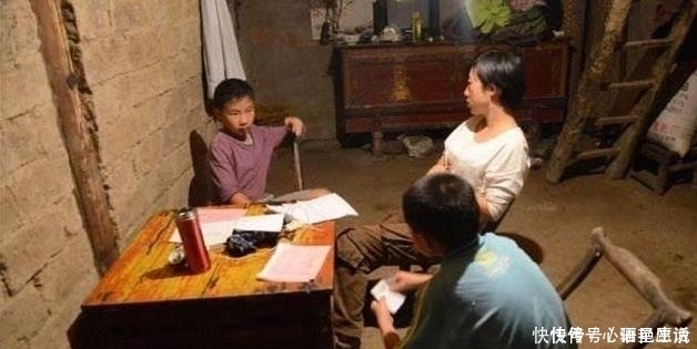 宝妈|这4种“亲子关系”害苦孩子,尤其第二种伤孩子最深,你家是吗?