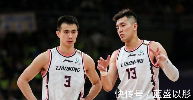 中国男篮|30+8,张镇麟这实力不逊NBA前锋!5中0,国产控卫之神尽显尴尬!