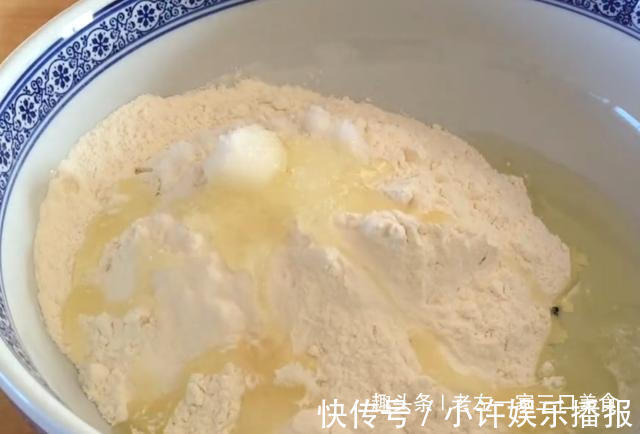 用一斤面粉做了一大盆的老婆饼，配方做法详细讲解，咬一口还掉渣