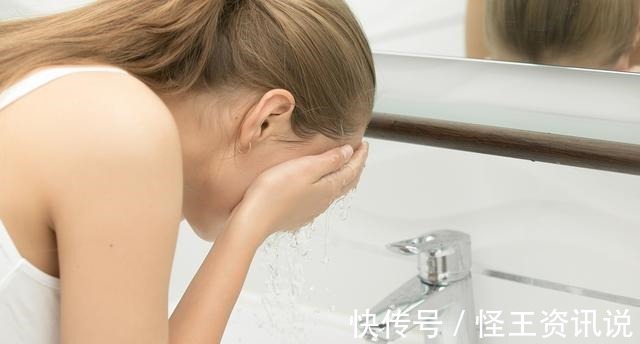 护肤品 女人不管奔几,洗脸后要懂得“4不要”,不然再贵的护肤品也白用!