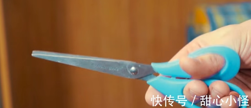 小白|小白鞋变黄?浴室喷头有水垢?试试这几个小妙招,很有效!