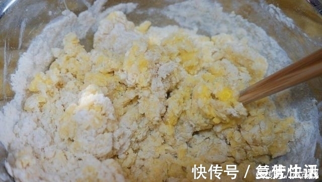 面粉别再蒸馒头了, 和面不放一滴水, 比馒头好吃百倍