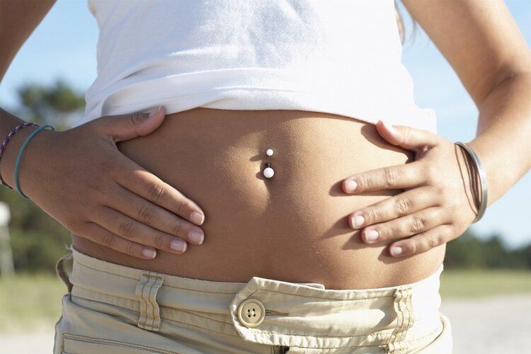 脏东西|肚脐眼藏着生老病死的秘密!肚脐里的“脏东西”究竟能不能抠?