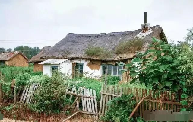 继承|房子的继承人没有村子里的户口，还能继承房子和宅基地吗我们来看看