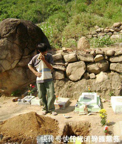 墓碑|他是100个孩子的“父亲”,但他同时亲手埋葬了超过2万名婴儿