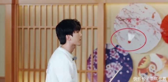 绳子 baby差点摔倒,郑恺情急下喊出昔日爱称,cp粉:爷青回