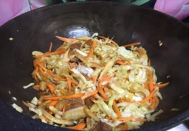  营养|白菜腌肉面，简单的做法，完美的营养组合