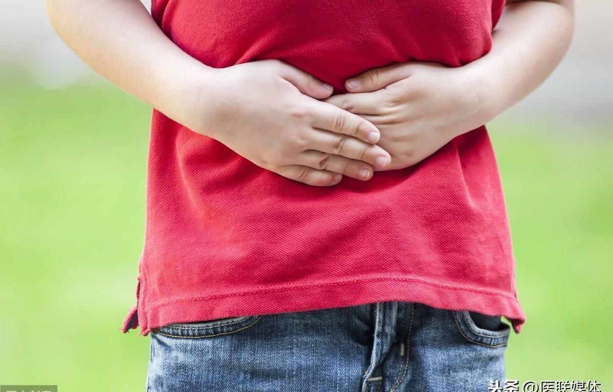 肝脏|肝脏有毛病时，身体会有5个“通报”，出现一个都要上医院