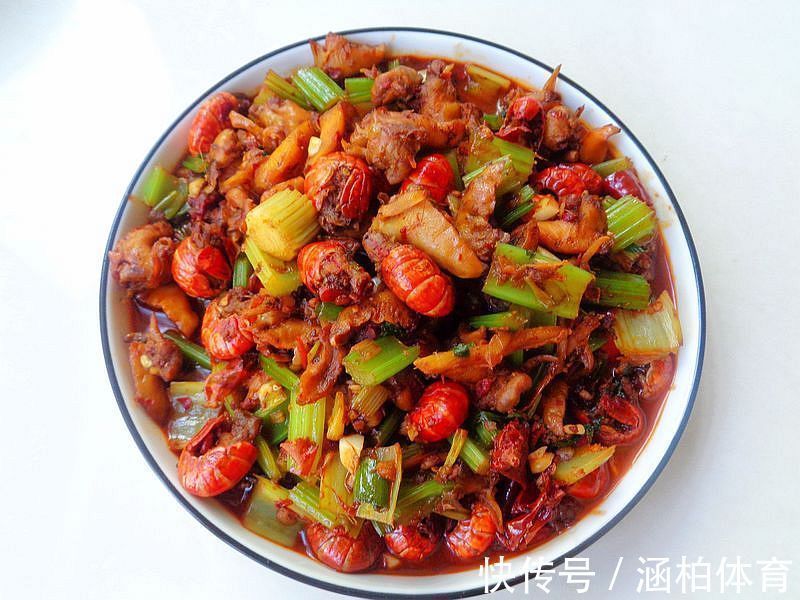 腊肉|我家五一大假过节饭,花钱不多,家人吃得开心,网友说仪式感真强