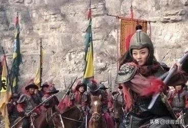 仇琼英|水浒第一女将,林冲李逵都不是她的对手,最后却终身守寡