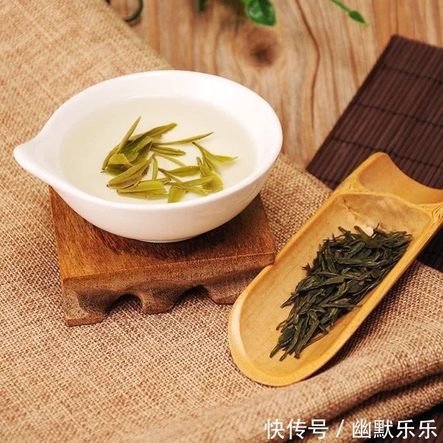 低密度脂蛋白|脑梗的“祸根”找到了,医生直言3种家常菜,伤脑更“要命”