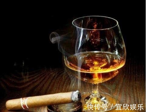 高脂血症|血脂高的人,眼睛可能有3个症状,若没有,说明血脂控制的还不错