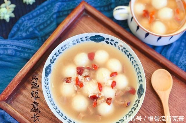 人参|这菜被誉为“植物人参”,搓成丸子煮1锅,丝滑绵软,香甜又热乎