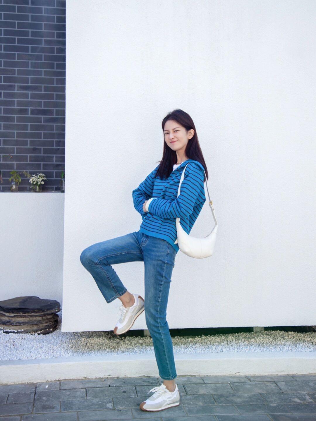 时尚博主|忽冷忽热的季节不知道穿什么?一件毛呢大衣全搞定