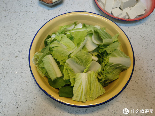 豆腐和这菜是绝配，入秋后要常吃，汤鲜味美营养高，不懂吃就亏了