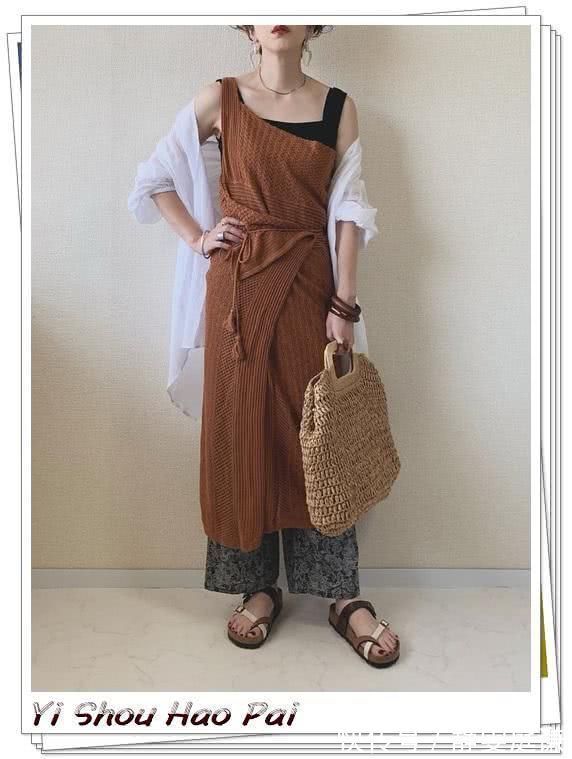 搭配 轻松而时尚,显瘦有气质裹身裙的搭配示范,谁穿谁美