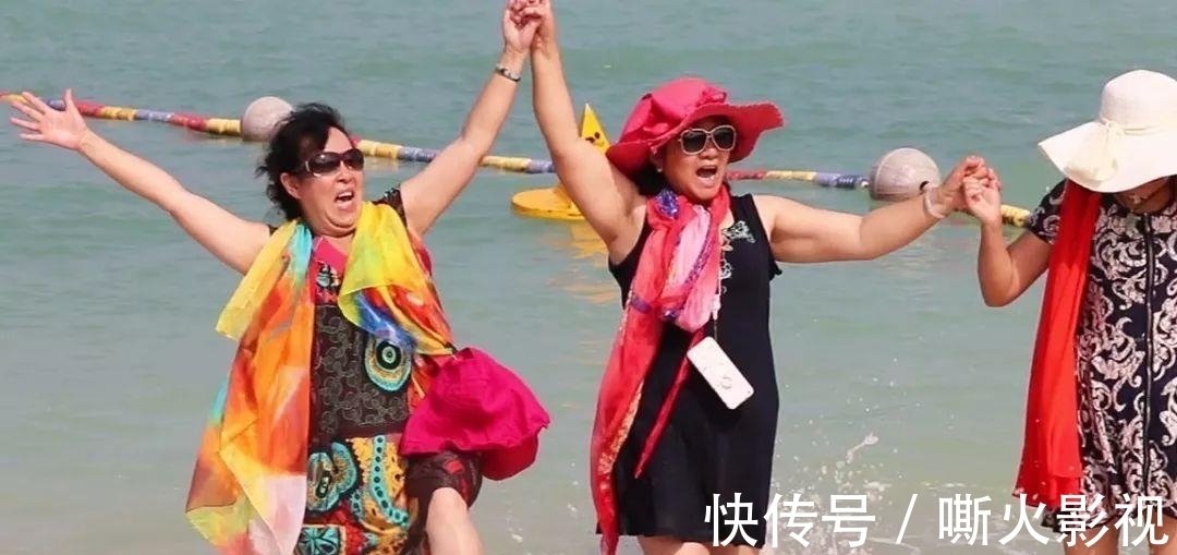 大妈们 说实话,中国大妈都被这3个“穿搭误区”耽误了,穿错了反而显老