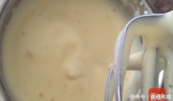 平底锅|香蕉不要直接吃，加上鸡蛋这样做，当点心吃着超级香