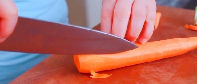 用黄瓜做道小酱菜,开胃下饭,酸脆爽口,配粥喝最棒