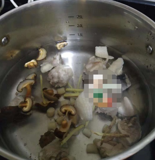 冷天,给儿子做了这早餐,当饭又当菜,吃它能量满满