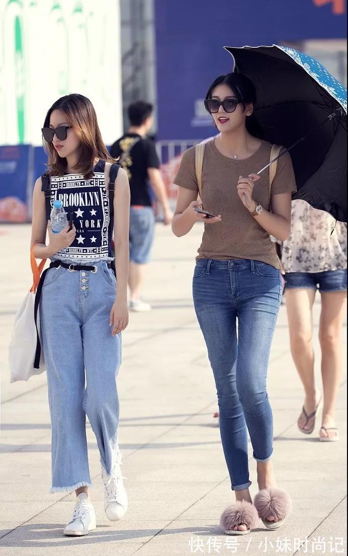 魅力 街拍路人,生活在大都市就要这样穿搭,才能展现你的魅力与气质