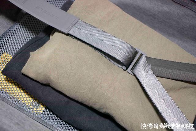 稳固安全，便于携带，说走就走的地平线8号power行李箱