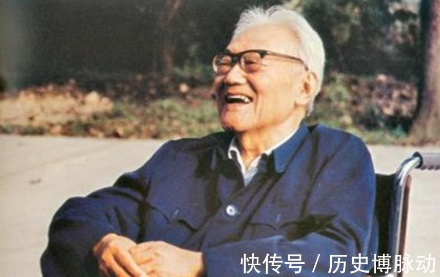 李小林#萧珊病逝,巴金陪伴骨灰30年,独活到101岁直言:长寿对我是折磨