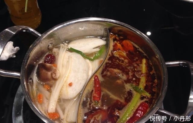 吃火锅时会调的这3种"蘸料"的人, 店老板透露: 肯定是行家!