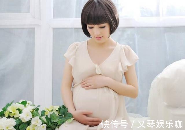 丈夫|7个月龙凤胎孕妇独自产检,从医院出来心酸落泪:丈夫一次没陪过