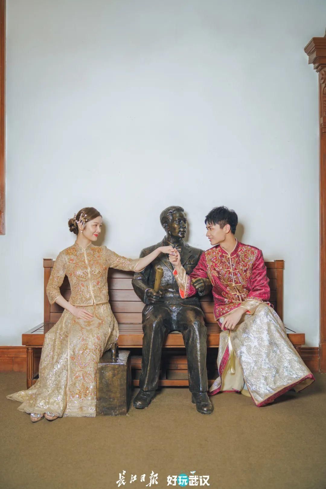 520，在江汉关百年大楼，说声我爱你