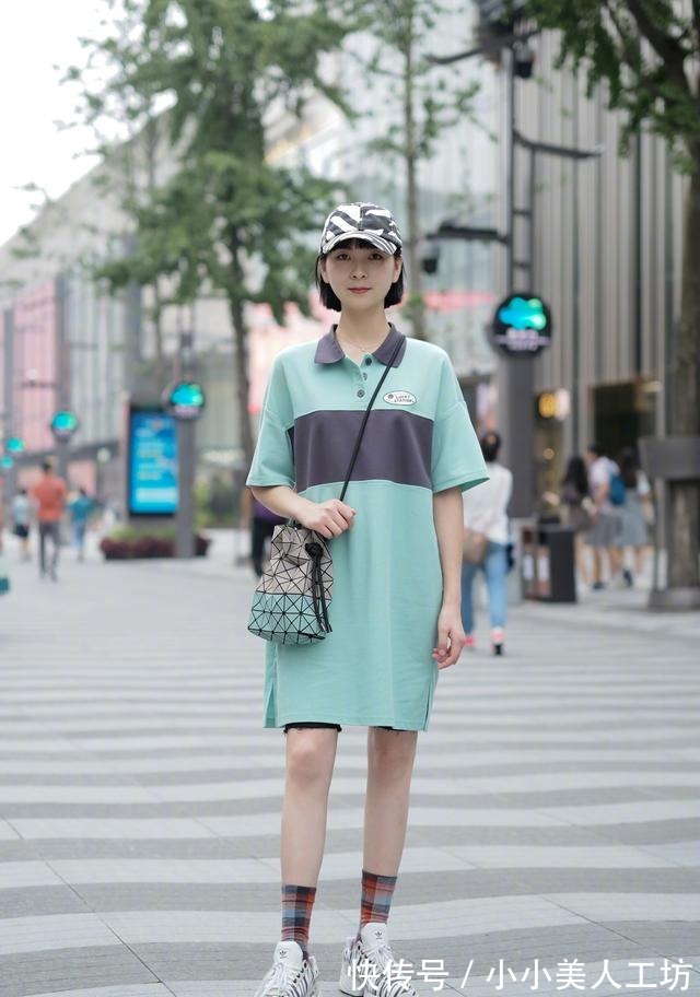 搭配 黑白配过时了,试试这几组“彩色穿搭”,时髦又显白,黄皮也能穿!
