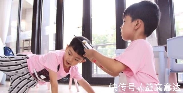 奶瓶|宝爸给儿子买了个玩具,每次拿出来孩子都哭,宝妈知道原因后笑喷