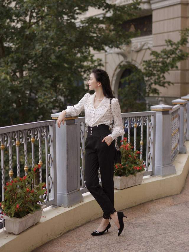 气质|论气质穿搭技巧,可以参考这位时尚博主,不光时髦简约,还很实用