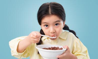 婴儿期|孩子青春期,停止长高前有3个预兆