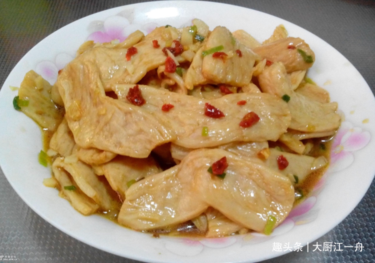 大雨后，别担心菜和肉涨价，多吃这3种食材，价格便宜营养好吃