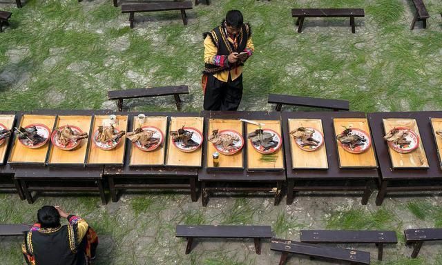 南方人在家里常设祖先牌位,而北方人大多没有这个习俗,为什么?