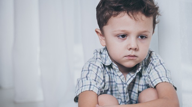 小吴|爸爸给孩子取名“宇凡”,护士手误多写一笔,宝妈大喜:不改了