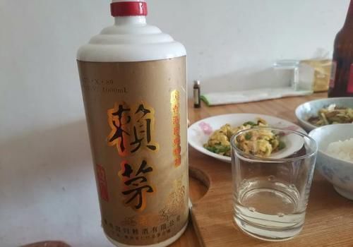  贴合|为什么中国的白酒无法全世界流行呢？